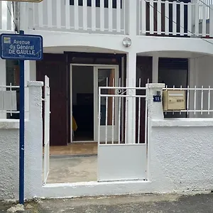 à Proximité De La Du Bourg ! , Sainte-Anne (Grande-Terre) Guadeloupe